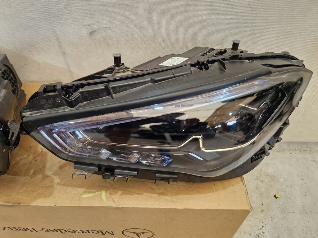 Frontscheinwerfer Mercedes-Benz Cla A1189061301 A1189061401 Full LED Ein Satz SCH4135434488sg