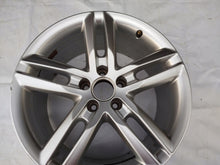 Load image into Gallery viewer, 1x Alufelge 18 Zoll 8.0&quot; 5x112 39ET 4G0601025BL Audi A6 Rim Wheel