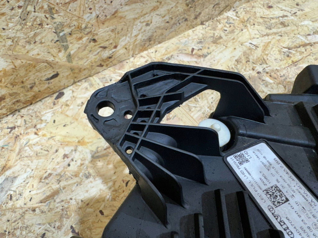 Frontscheinwerfer Volvo Xc60 32404706 S2502N080 LED Rechts Headlight SCH1982075536ei