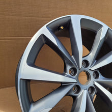 Laden Sie das Bild in den Galerie-Viewer, 1x Alufelge 18 Zoll 7.5" 5x112 5FA601025E Seat Leon Rim Wheel FEL7777965546sy