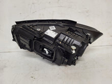 Laden Sie das Bild in den Galerie-Viewer, Frontscheinwerfer Mercedes-Benz W247 A2479061405 LED Rechts Headlight SCH1142353847pr