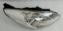 Laden Sie das Bild in den Galerie-Viewer, Frontscheinwerfer Hyundai I10 92102-0X0 Rechts Scheinwerfer Headlight