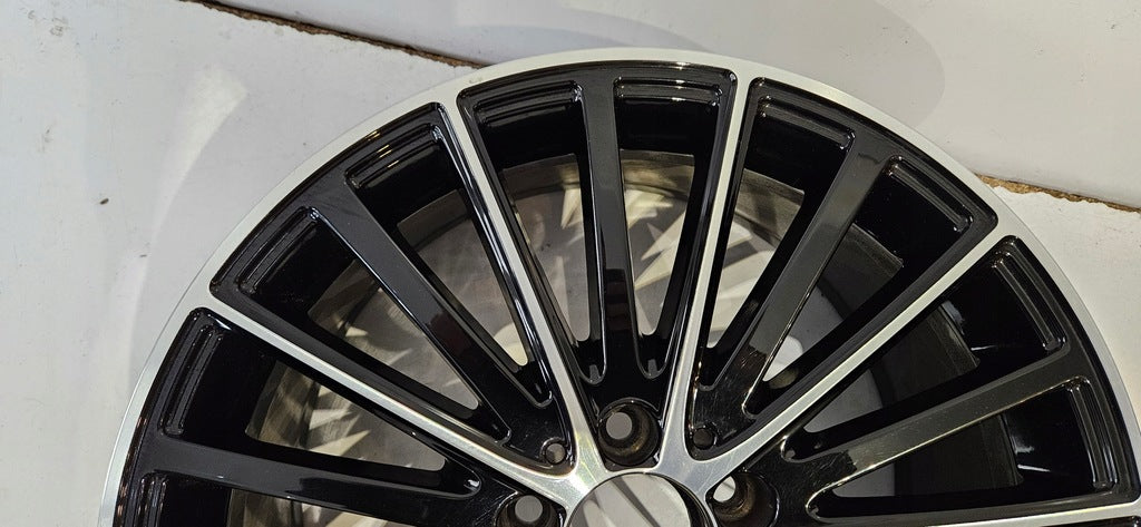 1x Alufelge 18 Zoll 8.5" 5x112 56ET A2054011501 Mercedes-Benz W205 A205 FEL9091184299fp