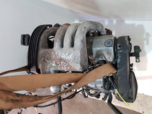 Laden Sie das Bild in den Galerie-Viewer, Motor VW AGX 2.5 SDI 75PS 55kW Diesel Engine Unkomplett
