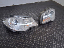 Load image into Gallery viewer, Frontscheinwerfer VW Touran 1T1941005B Ein Satz Scheinwerfer Headlight SCH3838207536ar