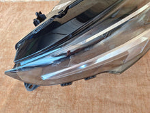 Laden Sie das Bild in den Galerie-Viewer, Frontscheinwerfer Opel Corsa F 9829522780 LED Links Scheinwerfer Headlight SCH3896674009yn