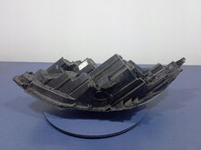 Laden Sie das Bild in den Galerie-Viewer, Frontscheinwerfer Opel Zafira C 39009022 Rechts Scheinwerfer Headlight