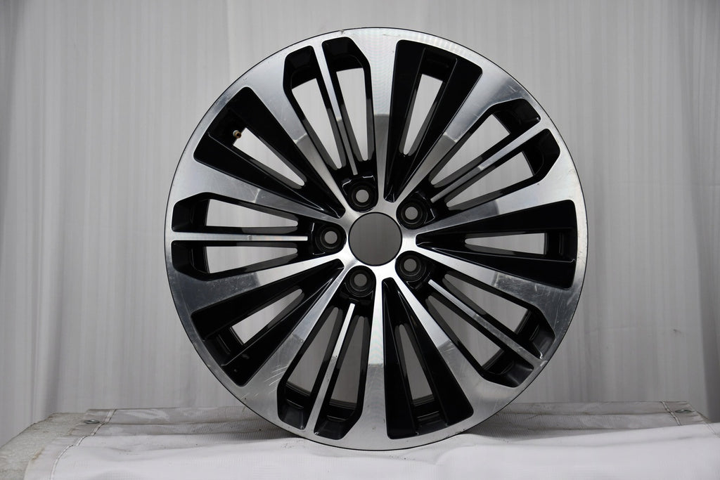 1x Alufelge 18 Zoll 8.0" 5x108 42ET Glanz Schwarz 32243974 Volvo S60 V60 S90 V90