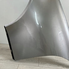 Laden Sie das Bild in den Galerie-Viewer, Kotflügel Mercedes-Benz Slk R171 Vorne Links