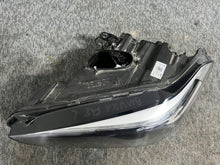 Laden Sie das Bild in den Galerie-Viewer, Frontscheinwerfer BMW X1 F48 97472249 90178479 Links Scheinwerfer Headlight SCH7949238941mc
