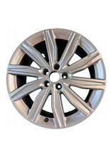 Laden Sie das Bild in den Galerie-Viewer, 1x Alufelge 19 Zoll 8.0" 5x112 39ET Glanz Silber 4K0601025DS Audi Rim Wheel FEL4980570320hd