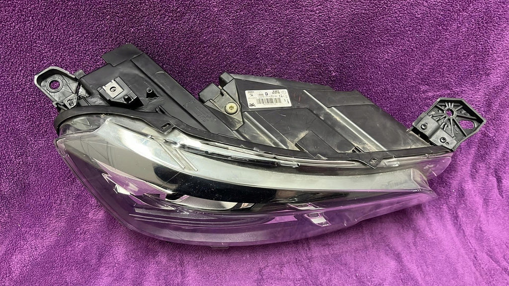 Frontscheinwerfer Peugeot Rifter 9816827180 Rechts Scheinwerfer Headlight