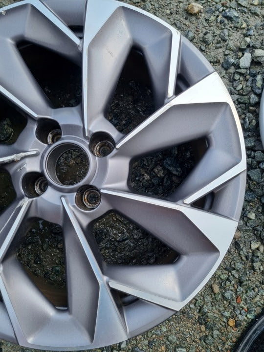 1x Alufelge 18 Zoll 7.0" 4x108 35ET Glanz Schwarz 9830576180 Citroën I Rim Wheel FEL3216296503ew