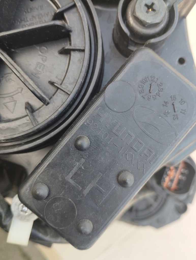 Frontscheinwerfer Hyundai Ix20 92101-1 92101-1K000 Links Scheinwerfer Headlight SCH6650576622ho