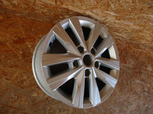 Load image into Gallery viewer, 1x Alufelge 16 Zoll 6.5&quot; 5x120 51ET 7E0601025N VW T6 Rim Wheel