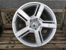 Laden Sie das Bild in den Galerie-Viewer, 1x Alufelge 21 Zoll 9.5" 5x130 59ET 7P0071491 VW Touareg Rim Wheel FEL6259454389ki