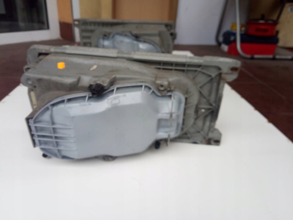 Frontscheinwerfer Mercedes-Benz W123 Ein Stück (Rechts oder Links) Headlight