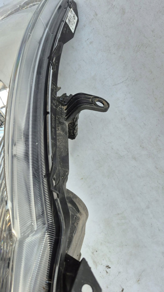 Frontscheinwerfer Toyota Verso 81110-0F090 Rechts Scheinwerfer Headlight SCH3454420404ao