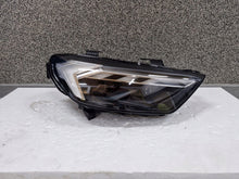 Laden Sie das Bild in den Galerie-Viewer, Frontscheinwerfer Audi A1 82A941034D Full LED Rechts Scheinwerfer Headlight SCH7411575359xs