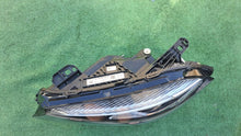 Laden Sie das Bild in den Galerie-Viewer, Frontscheinwerfer Mercedes-Benz W176 A1769068900 LED Links Headlight SCH8873222180gp