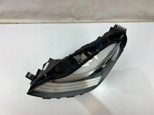 Laden Sie das Bild in den Galerie-Viewer, Frontscheinwerfer Tesla Model Y 10773775-00-C Links Scheinwerfer Headlight