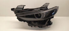 Load image into Gallery viewer, Frontscheinwerfer Mazda III LK72-13W030-BA LED Links Scheinwerfer Headlight