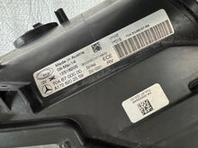 Laden Sie das Bild in den Galerie-Viewer, Frontscheinwerfer Mercedes-Benz Slc Slk A1728202559 Xenon Links Headlight SCH5977282936ak