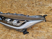 Laden Sie das Bild in den Galerie-Viewer, Frontscheinwerfer Toyota 4 Yaris Full LED Links Scheinwerfer Headlight