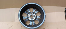 Load image into Gallery viewer, 1x Alufelge 16 Zoll 6.0&quot; 5x114.3 51ET 52910-1P650 Kia Venga Rim Wheel