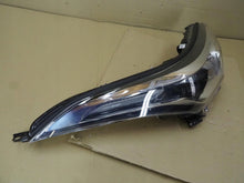 Laden Sie das Bild in den Galerie-Viewer, Frontscheinwerfer Toyota Chr 81110-F4031-00 LED Rechts Scheinwerfer Headlight SCH6532112580re