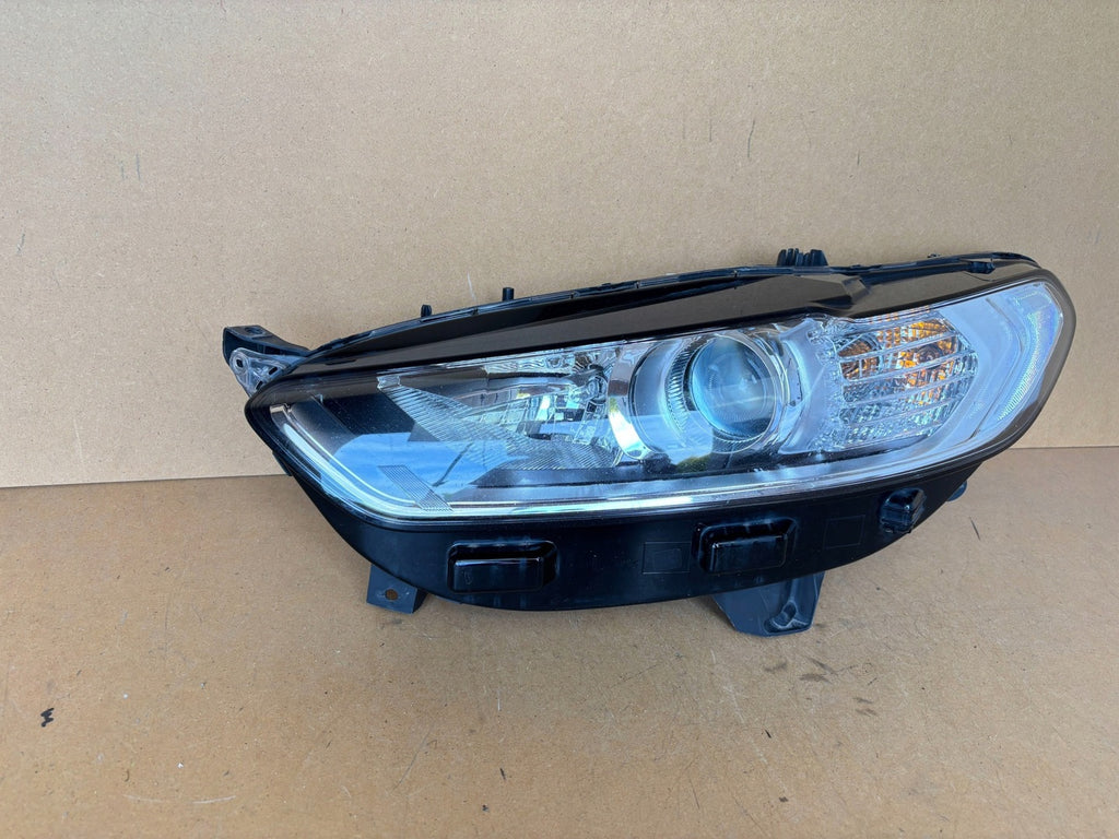 Frontscheinwerfer Ford Mondeo ES73-13W030-GD Links Scheinwerfer Headlight SCH8005350338to