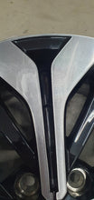 Load image into Gallery viewer, 1x Alufelge 18 Zoll 7.5" 5x114.3 45ET Glanz Schwarz 403007567R Renault Arkana FEL9769872725oo