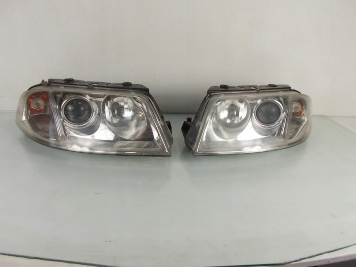 Frontscheinwerfer VW Passat 3B0941016AN 3B0941015AN Ein Satz Headlight SCH3626919834zz