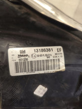 Laden Sie das Bild in den Galerie-Viewer, Frontscheinwerfer Opel Corsa D 13186381 LED Links Scheinwerfer Headlight SCH2948618172uq