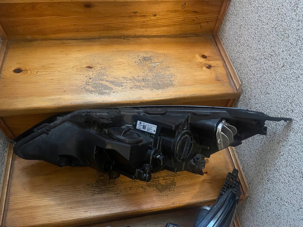 Frontscheinwerfer Opel Astra J 662588537 13401141 Ein Stück (Rechts oder Links) SCH5190689646zz