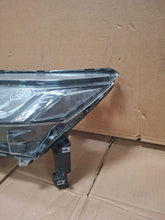 Laden Sie das Bild in den Galerie-Viewer, Frontscheinwerfer Mitsubishi Asx 8301D481 Links Scheinwerfer Headlight SCH9096745813wn