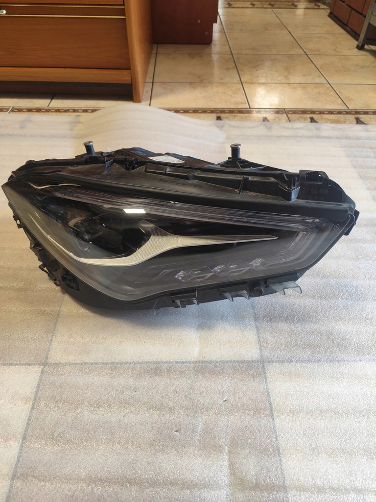 Frontscheinwerfer Mercedes-Benz Cla A1189060801 LED Rechts Headlight SCH2471184303hf