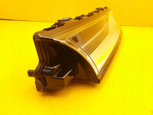 Laden Sie das Bild in den Galerie-Viewer, Frontscheinwerfer VW T7 7T0941654B 7T0941653B LED Ein Satz Headlight SCH4670438204ls