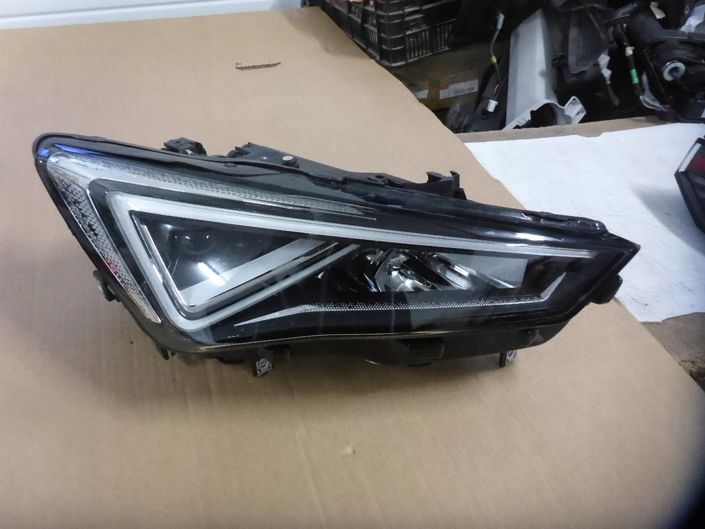 Frontscheinwerfer Cupra Formentor 5FG941774 LED Rechts Scheinwerfer Headlight SCH7120255244zo