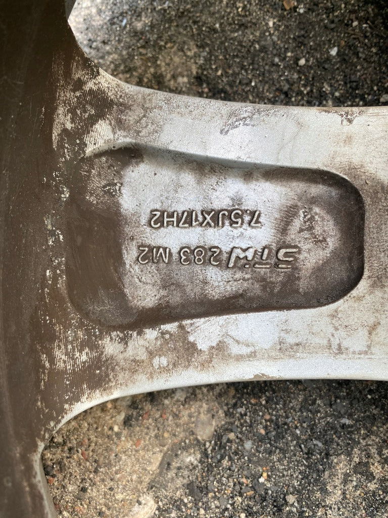1x Alufelge 17 Zoll 7.5" 5x120 KBA47512 BMW 1 Rim Wheel FEL7908030927sk