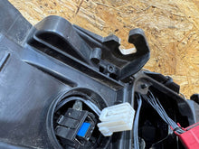 Load image into Gallery viewer, Frontscheinwerfer Audi Q5 8R0941006 S2503R019 Bi-Xenon Rechts Headlight