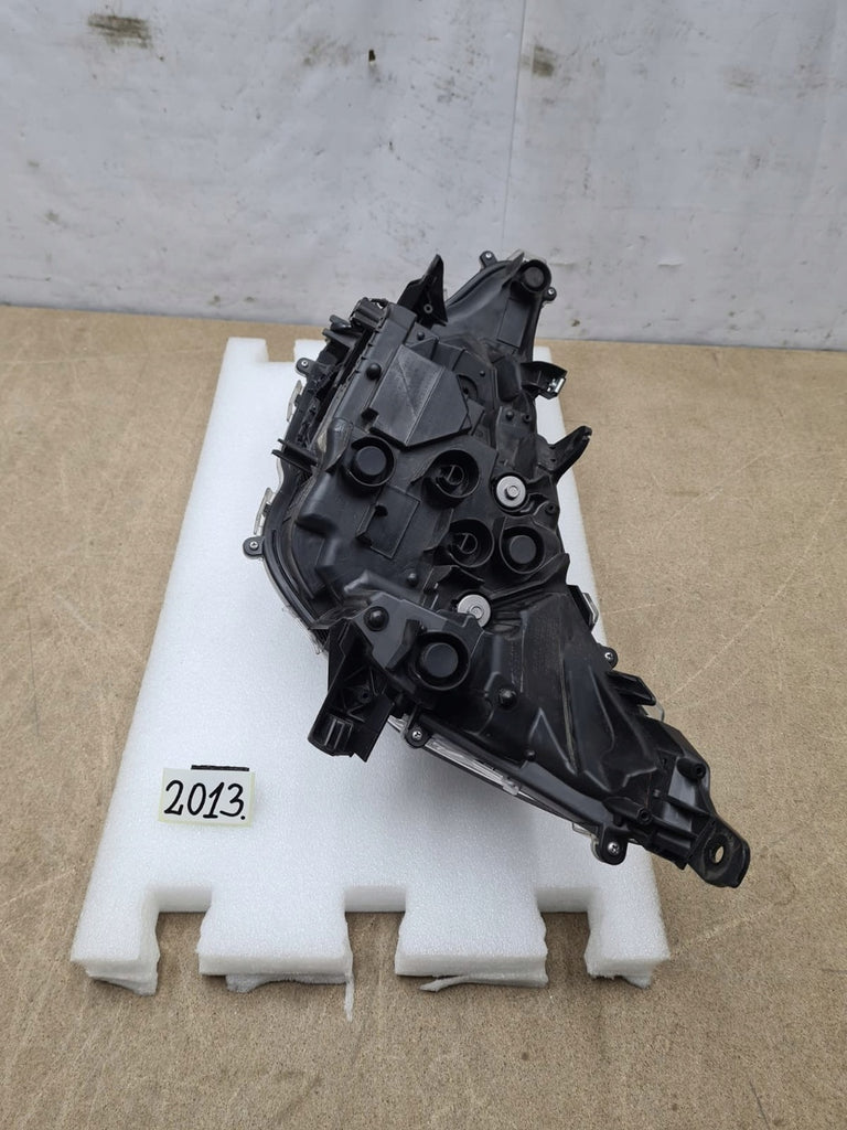 Frontscheinwerfer Toyota V Rechts Scheinwerfer Headlight SCH3795102613pz