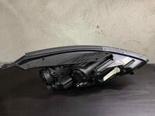 Load image into Gallery viewer, Frontscheinwerfer Hyundai I30 III 92101-G4020 Links Scheinwerfer Headlight SCH5670400325uy