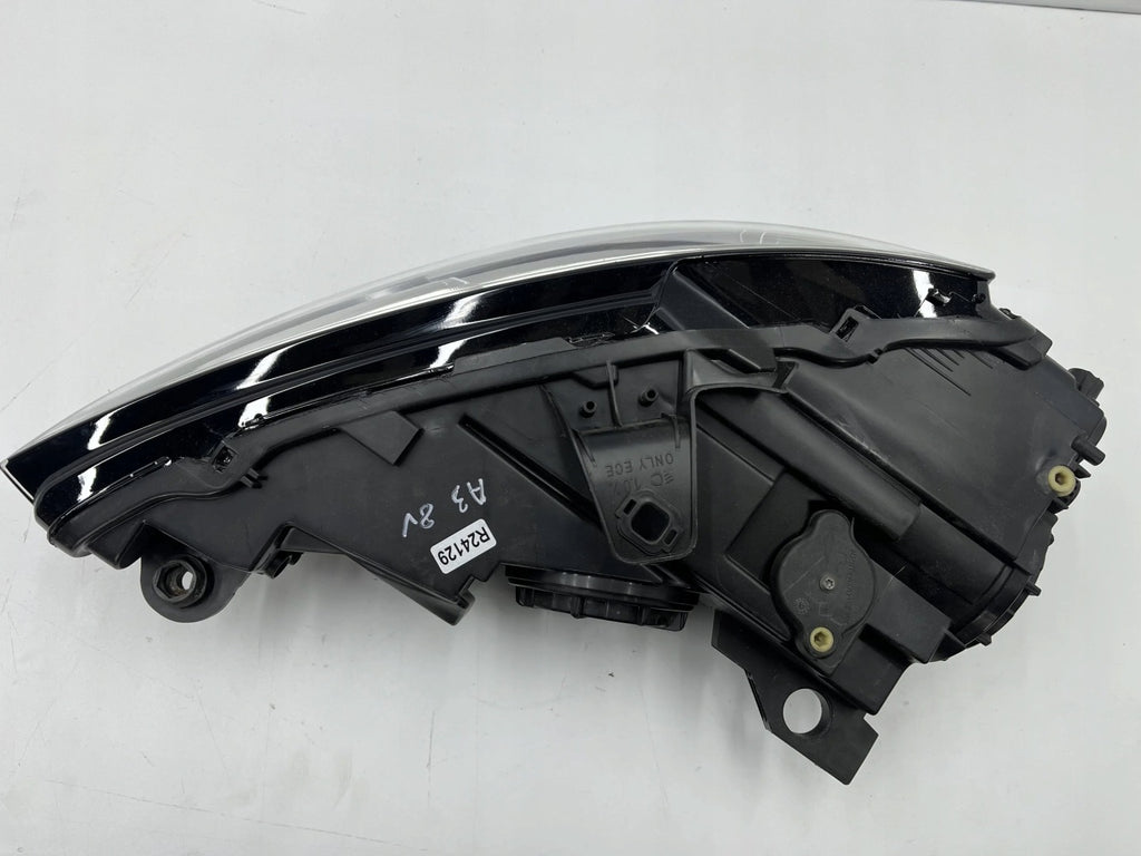 Frontscheinwerfer Audi A3 8V0941006E Xenon Ein Stück (Rechts oder Links) SCH2506365013gd