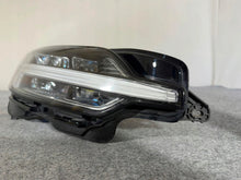 Laden Sie das Bild in den Galerie-Viewer, Frontscheinwerfer Volvo V60 S60 32314149 LED Rechts Scheinwerfer Headlight SCH7899965131ph