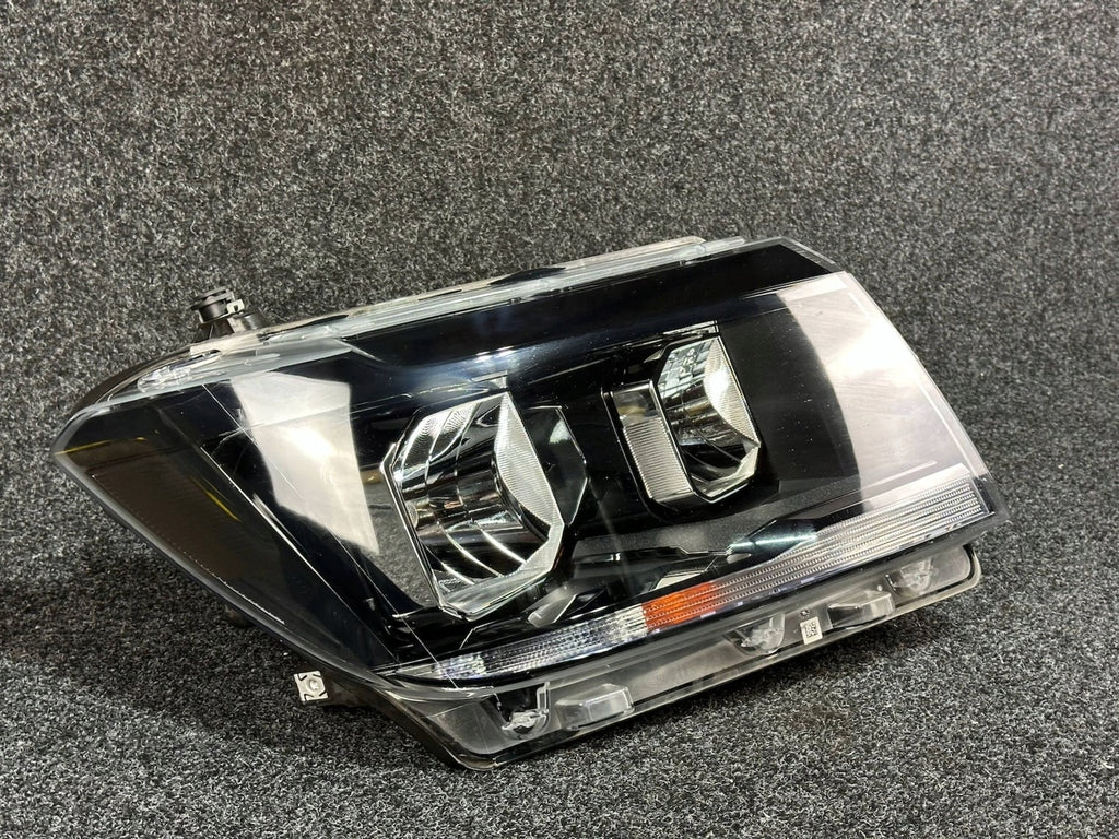Frontscheinwerfer VW Crafter 7C1941006A Rechts Scheinwerfer Headlight SCH6366507754ub