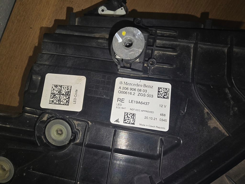 Frontscheinwerfer Mercedes-Benz W206 A2069060803 LED Rechts Headlight SCH6447605112vp