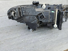 Laden Sie das Bild in den Galerie-Viewer, Frontscheinwerfer BMW 5 G31 G30 MDE15076A 1EX26405 A388C302 Links Headlight SCH1702384218bh