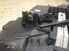 Laden Sie das Bild in den Galerie-Viewer, Frontscheinwerfer BMW X1 F48 7346534 Rechts Scheinwerfer Headlight SCH1221275785ev