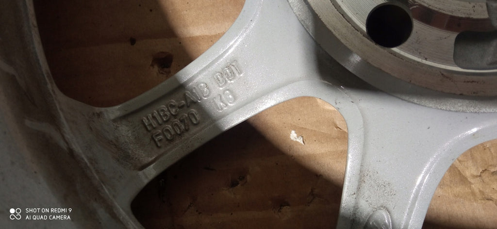 1x Alufelge 15 Zoll 6.0" 4x108 45ET Glanz Silber H1BC-A1B Ford Fiesta Rim Wheel